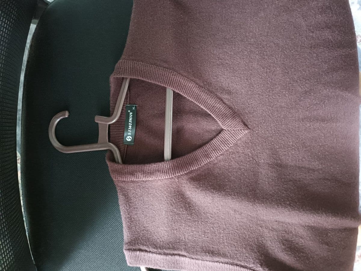 Premium sweater